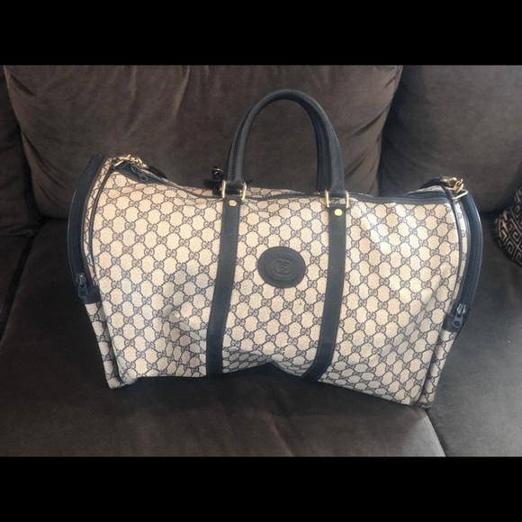 Gucci Handbags - Gucci weekend duffle